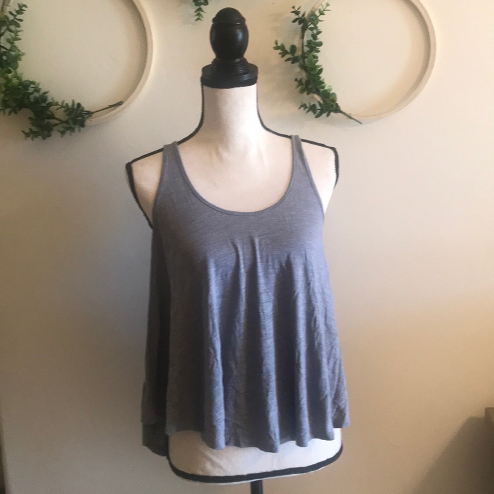 American Eagle flowy tank